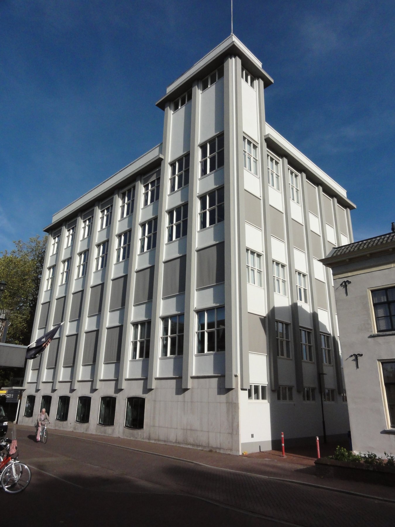 Voormalig Turmac-kantoorgebouw in Zevenaar